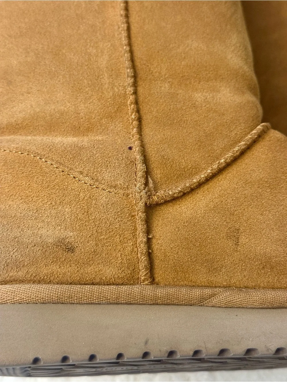 Koolaburra by UGG Women’s Chestnut Triple Bow Faux Fur Lined Winter Boots Size 9
